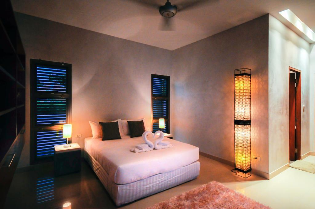 Nai Harn Beach Villa Luaran gambar