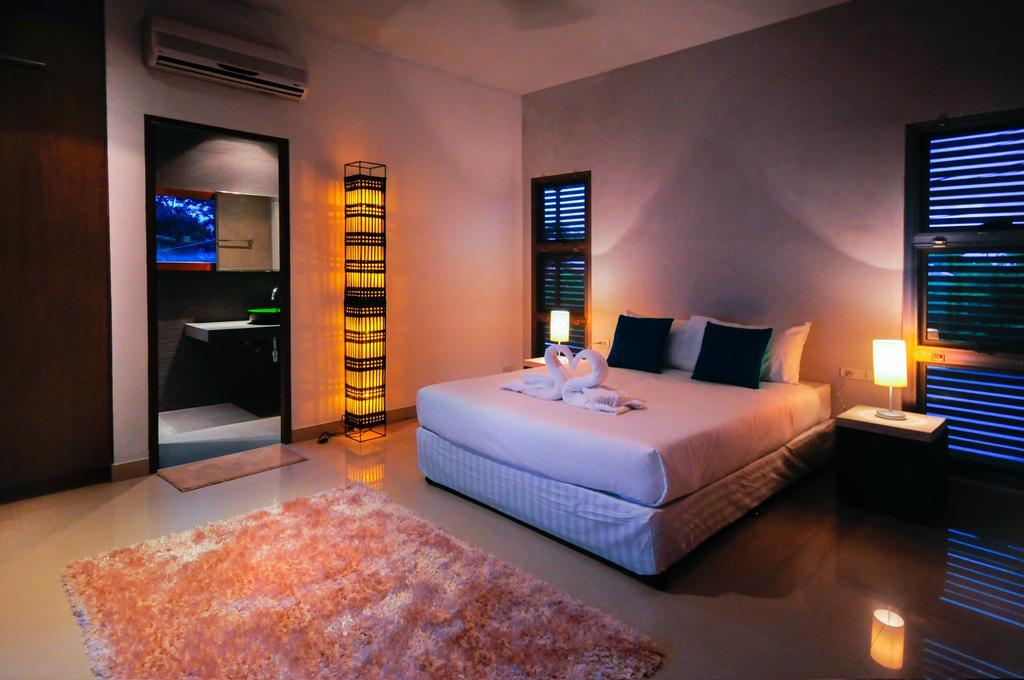 Nai Harn Beach Villa Luaran gambar